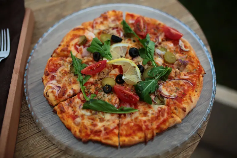 İtalyan Usulü Sea Food Pizza