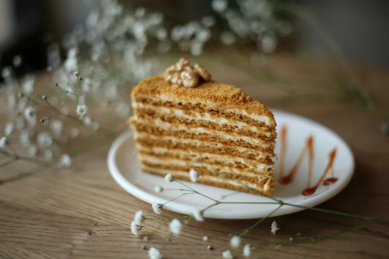 Medovik (Ballı/Cevizli)